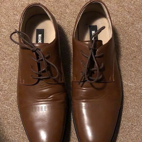 Steve Madden Oxfords - Picture 4 of 4